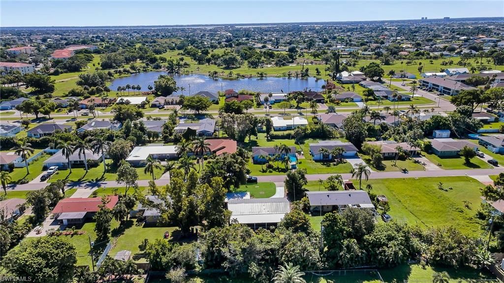 Image 37 of property listing at 4118 SE 3rd AVE, Cape Coral, FL 33904