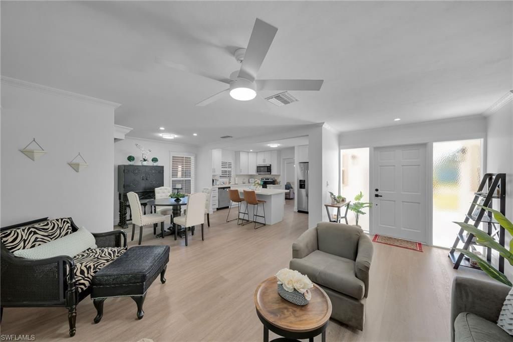 Image 6 of property listing at 4118 SE 3rd AVE, Cape Coral, FL 33904