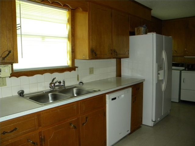 1450 W Ash Street, Stephenville, TX 76401