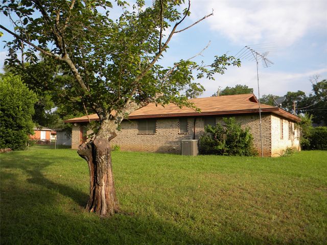 1450 W Ash Street, Stephenville, TX 76401