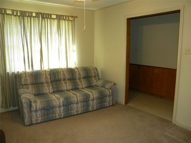 1450 W Ash Street, Stephenville, TX 76401