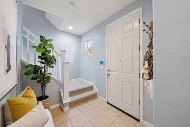 204 Sullivan Way, Hayward, CA 94541