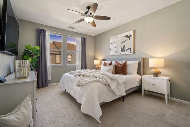 204 Sullivan Way, Hayward, CA 94541