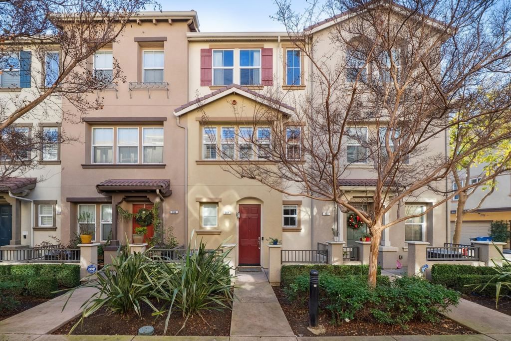 204 Sullivan Way, Hayward, CA 94541