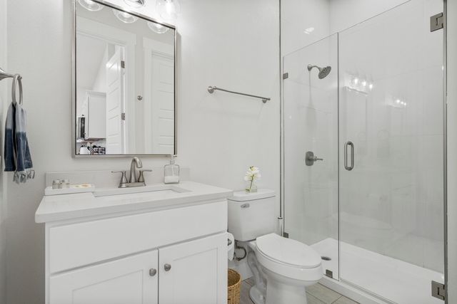 37200 S Cliff Crest Drive, Vinita, OK 74301