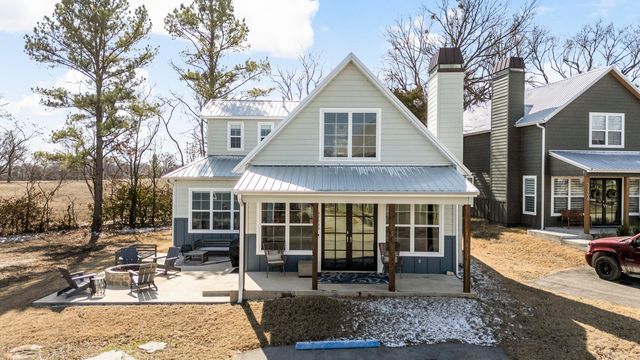 37200 S Cliff Crest Drive, Vinita, OK 74301