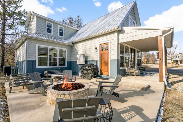 37200 S Cliff Crest Drive, Vinita, OK 74301