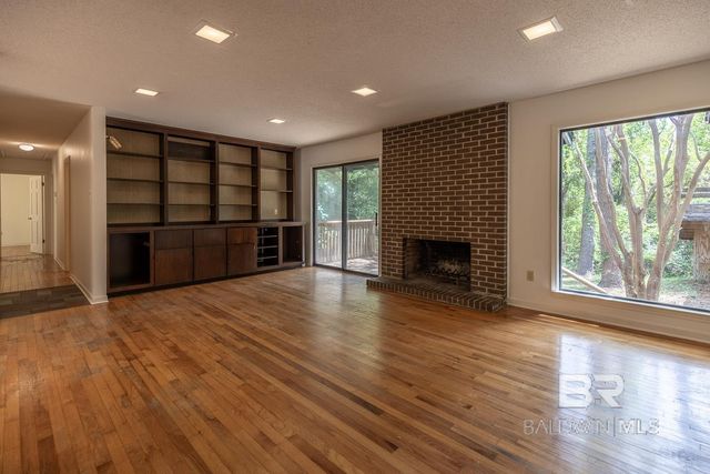 607 SPANISH MAIN Street, Spanish Fort, AL 36527