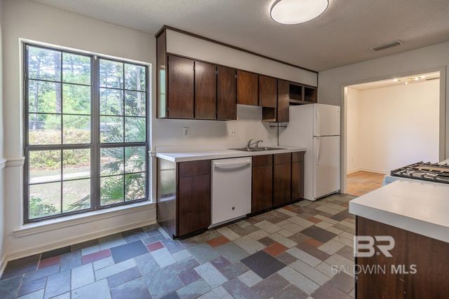 607 SPANISH MAIN Street, Spanish Fort, AL 36527