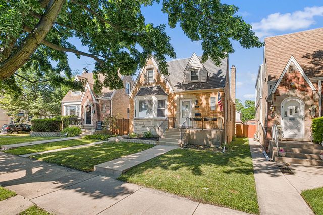 5704 N Major Avenue, Chicago, IL 60646