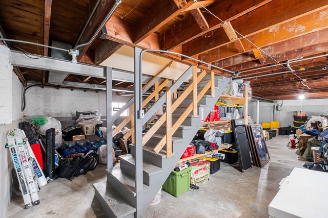 5704 N Major Avenue, Chicago, IL 60646