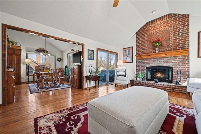 421 Fletcher Drive, Smithville, MO 64089