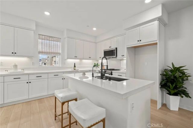 50 Wisteria Street, Ladera Ranch, CA 92694