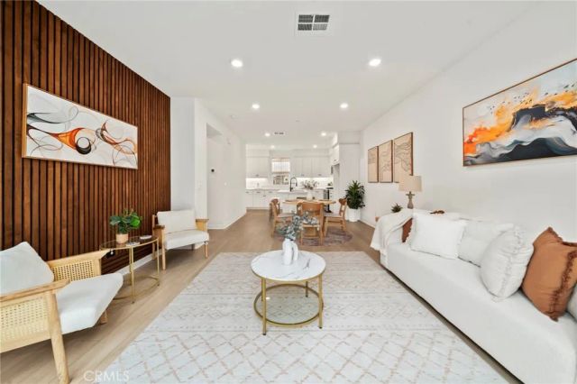 50 Wisteria Street, Ladera Ranch, CA 92694