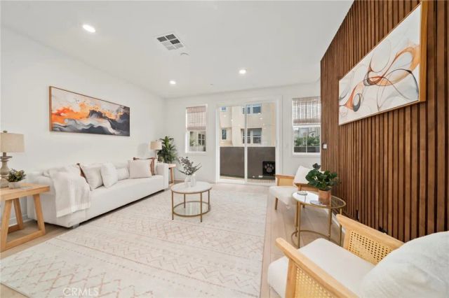 50 Wisteria Street, Ladera Ranch, CA 92694