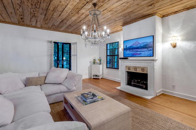 755 Alamanda Street, Boca Raton, FL 33486