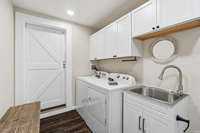 500 N Hendricks Avenue, Marion, IN 46952