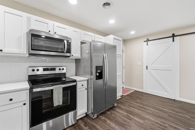 500 N Hendricks Avenue, Marion, IN 46952