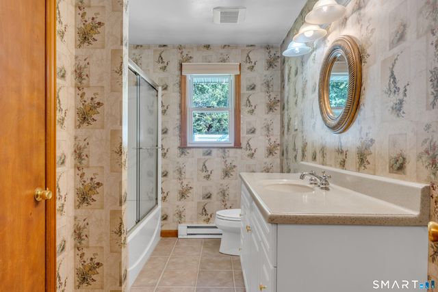 9 Robin Drive, East Haven, CT 06513