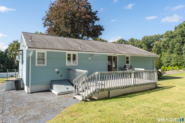 9 Robin Drive, East Haven, CT 06513