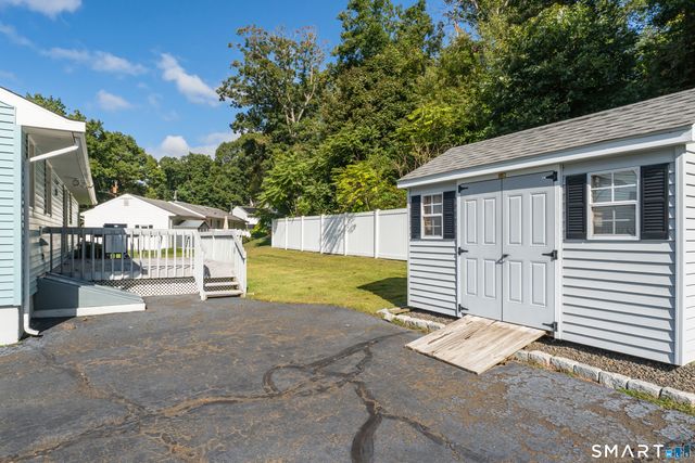 9 Robin Drive, East Haven, CT 06513