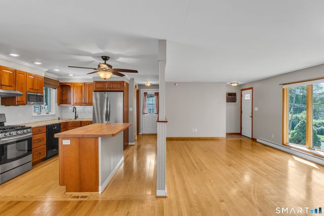 9 Robin Drive, East Haven, CT 06513