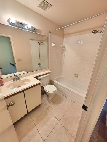 2930 Grants Lake Blvd 2705, Sugar Land, TX 77479