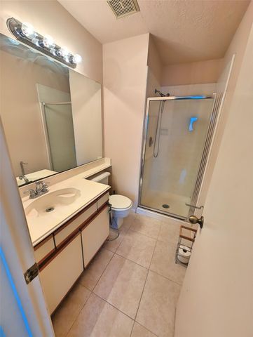 2930 Grants Lake Blvd 2705, Sugar Land, TX 77479