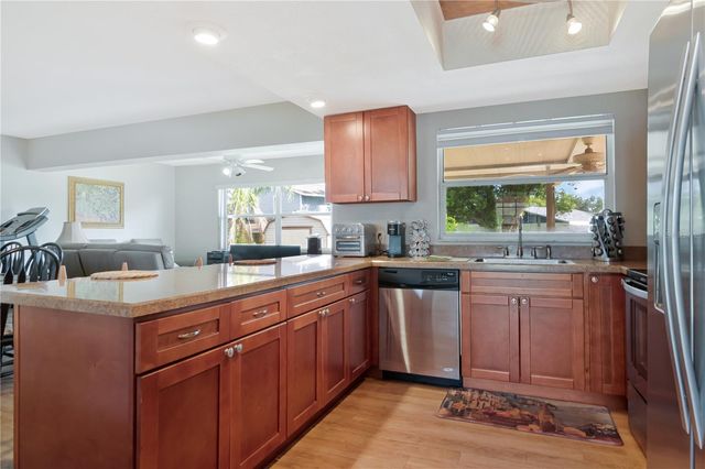 1208 LADY GUINEVERE DRIVE, Valrico, FL 33594