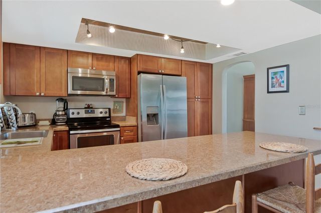 1208 LADY GUINEVERE DRIVE, Valrico, FL 33594