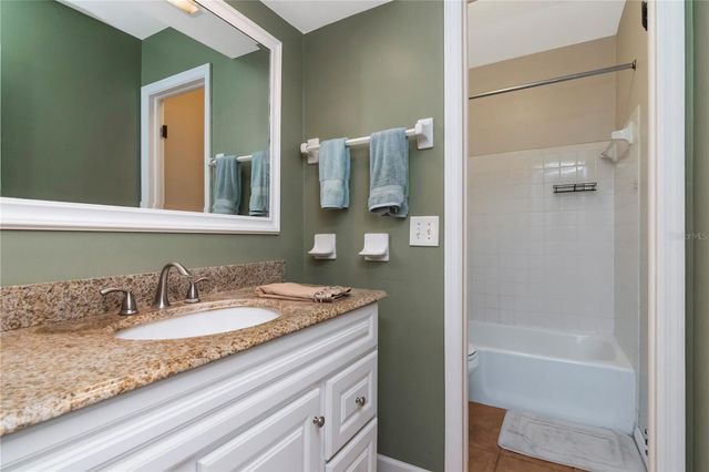 1208 LADY GUINEVERE DRIVE, Valrico, FL 33594