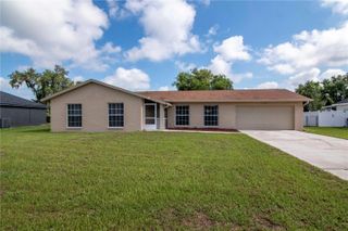 1208 LADY GUINEVERE DRIVE, Valrico, FL 33594