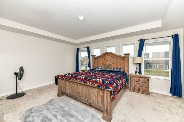 10545 Oak Bend Boulevard, Indianapolis, IN 46239