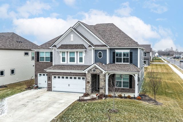 10545 Oak Bend Boulevard, Indianapolis, IN 46239