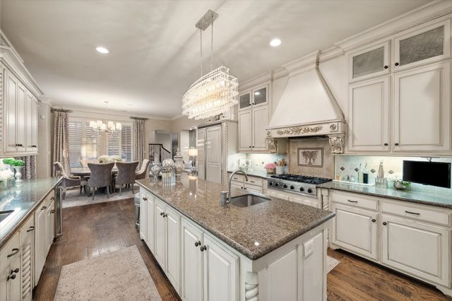 2325 Panorama Court, Arlington, TX 76016