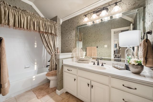 2325 Panorama Court, Arlington, TX 76016