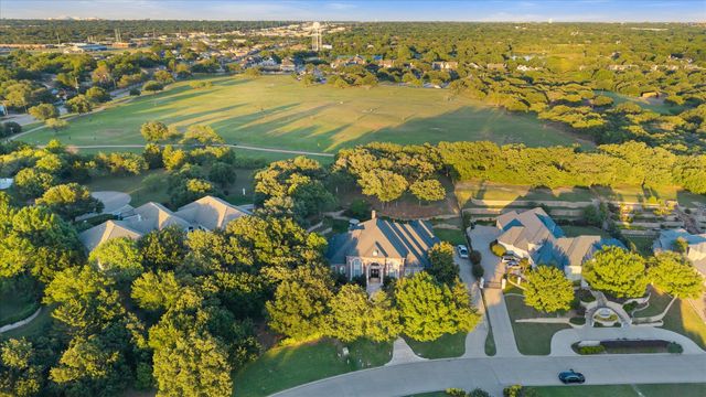 2325 Panorama Court, Arlington, TX 76016
