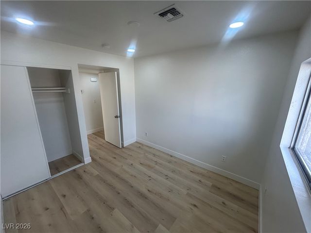 5900 Fawn Avenue, Las Vegas, NV 89107