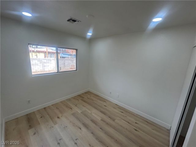 5900 Fawn Avenue, Las Vegas, NV 89107