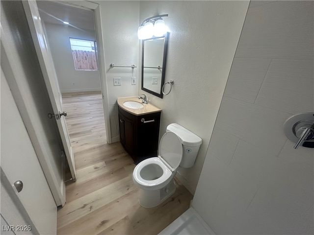 5900 Fawn Avenue, Las Vegas, NV 89107