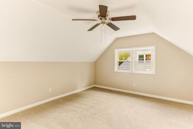 5 DIXIE DR, Penns Grove, NJ 08069