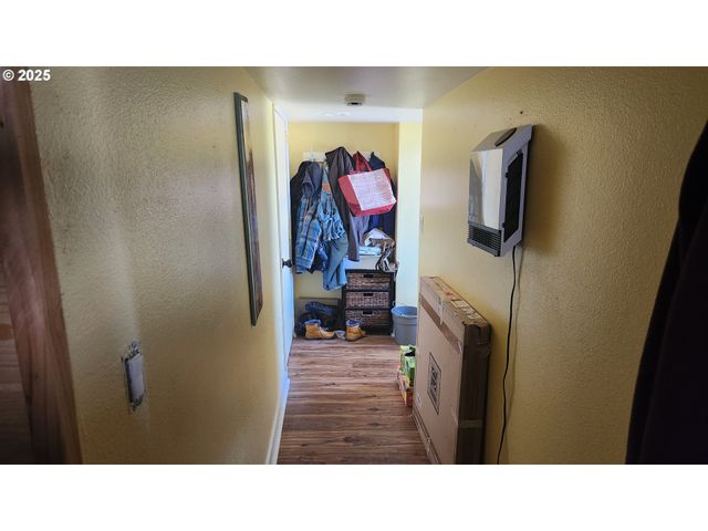 505 E 13TH St, The Dalles, OR 97058