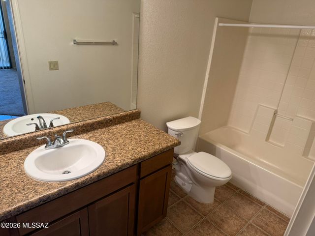 5751 N Kolb Rd Unit 11102, Tucson, AZ 85750