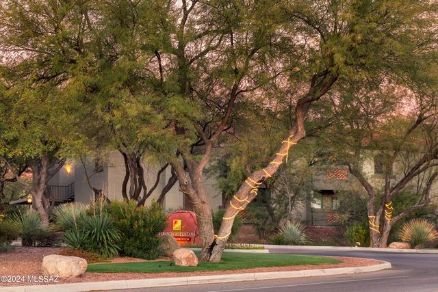 5751 N Kolb Rd Unit 11102, Tucson, AZ 85750