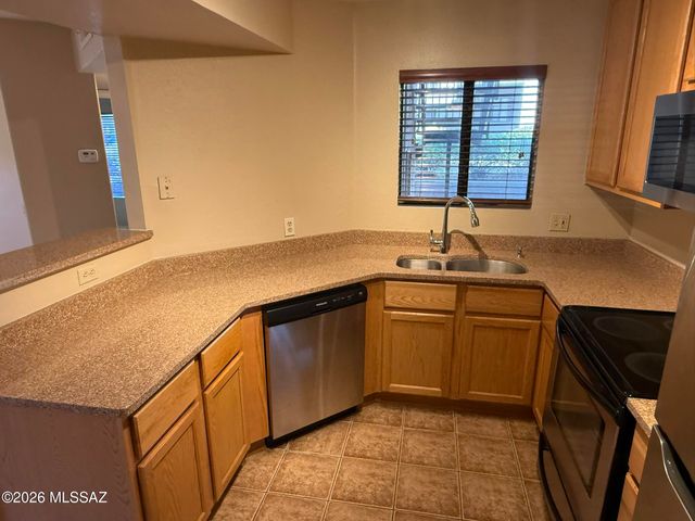 5751 N Kolb Rd Unit 11102, Tucson, AZ 85750