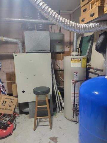 N4521 W Shoreplace Road, Cambridge, WI 53523