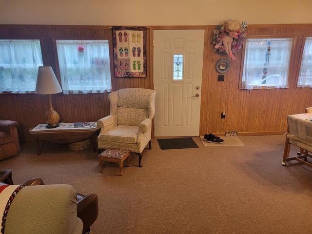 N4521 W Shoreplace Road, Cambridge, WI 53523