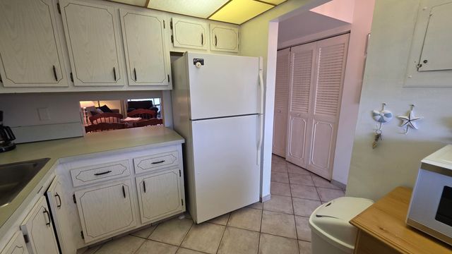 2900 NW 46th Avenue 213, Lauderdale Lakes, FL 33313