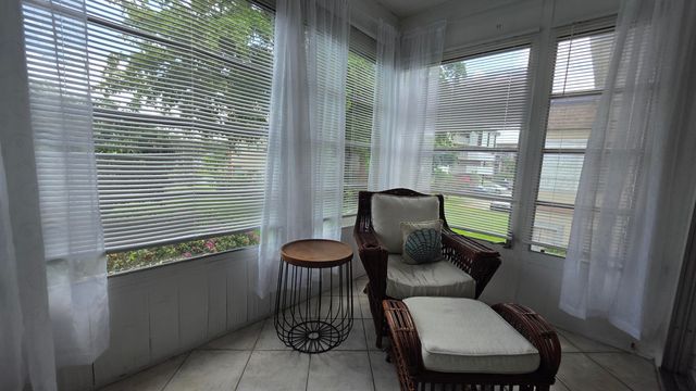 2900 NW 46th Avenue 213, Lauderdale Lakes, FL 33313