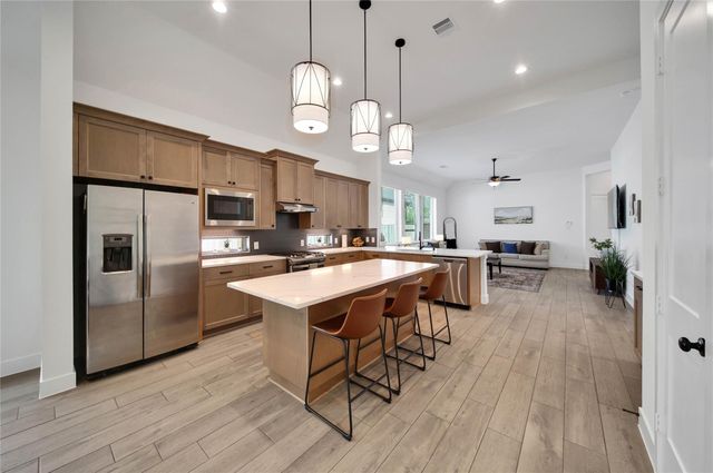 124 Alder Wood Terrace Court, Conroe, TX 77318